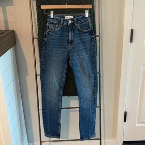 Zara Jeans